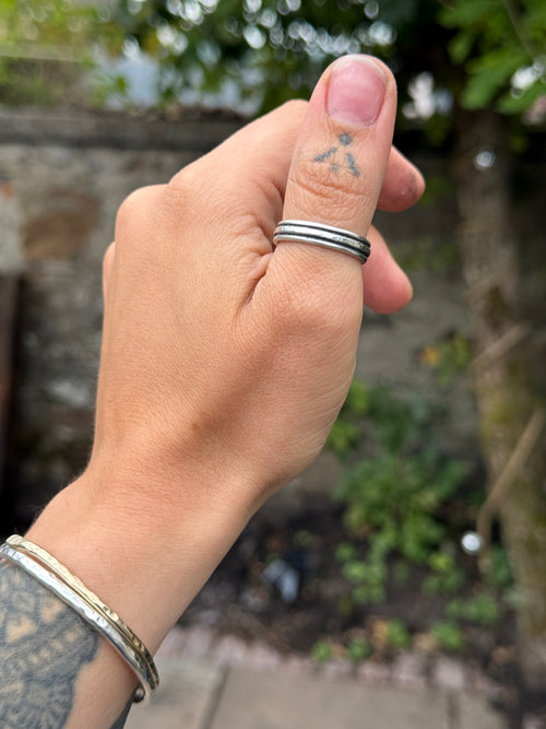 Thumb Ring