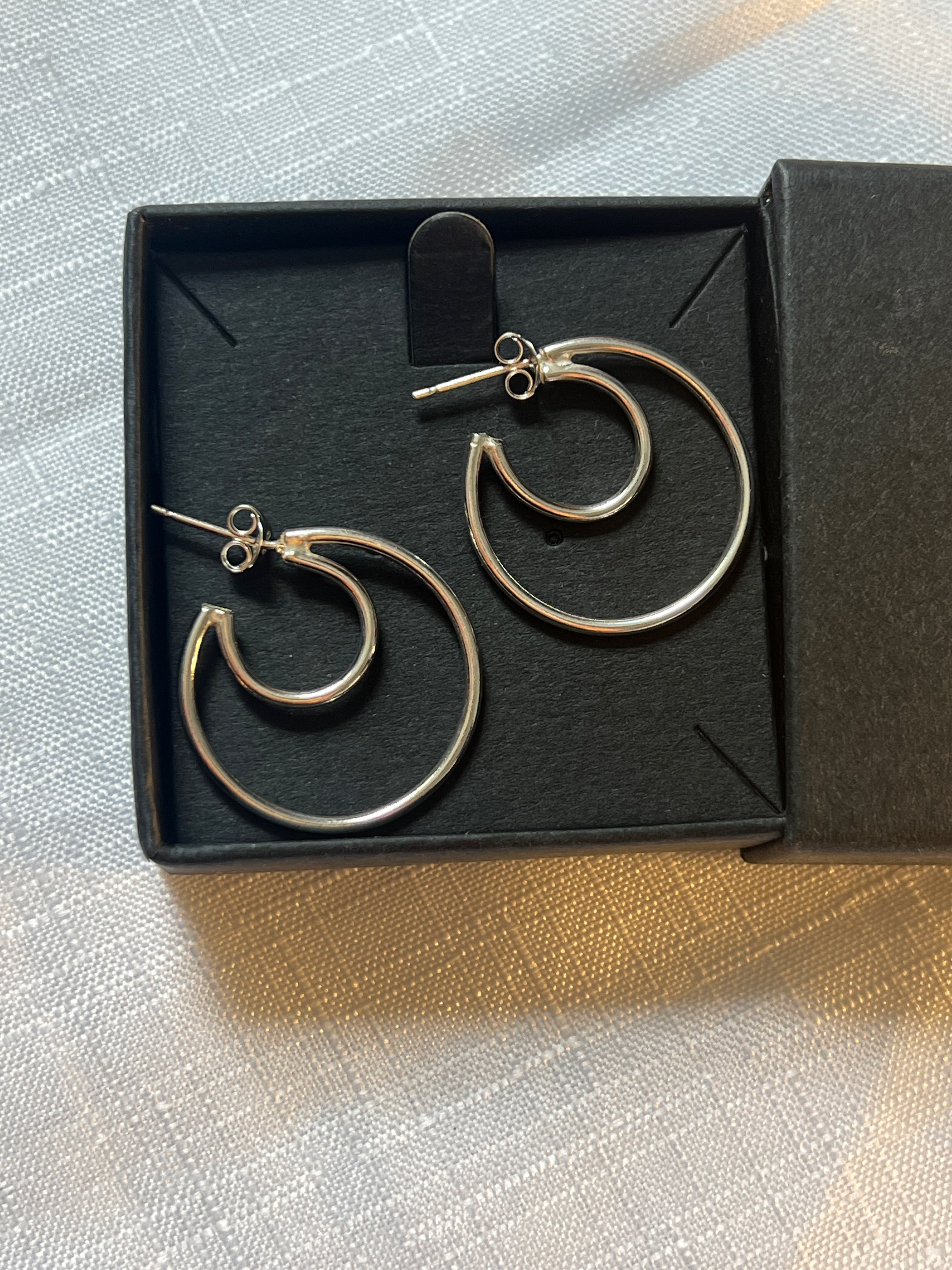 Hoops